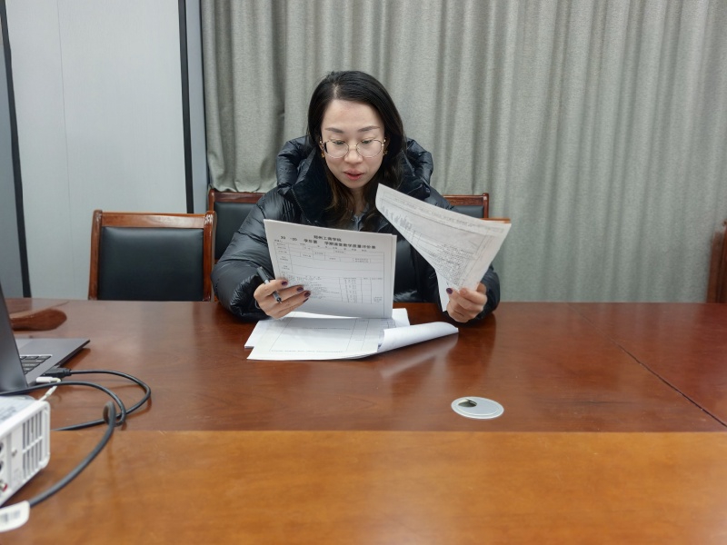 刘悦副教授分享.jpg 刘悦副教授分享.jpg